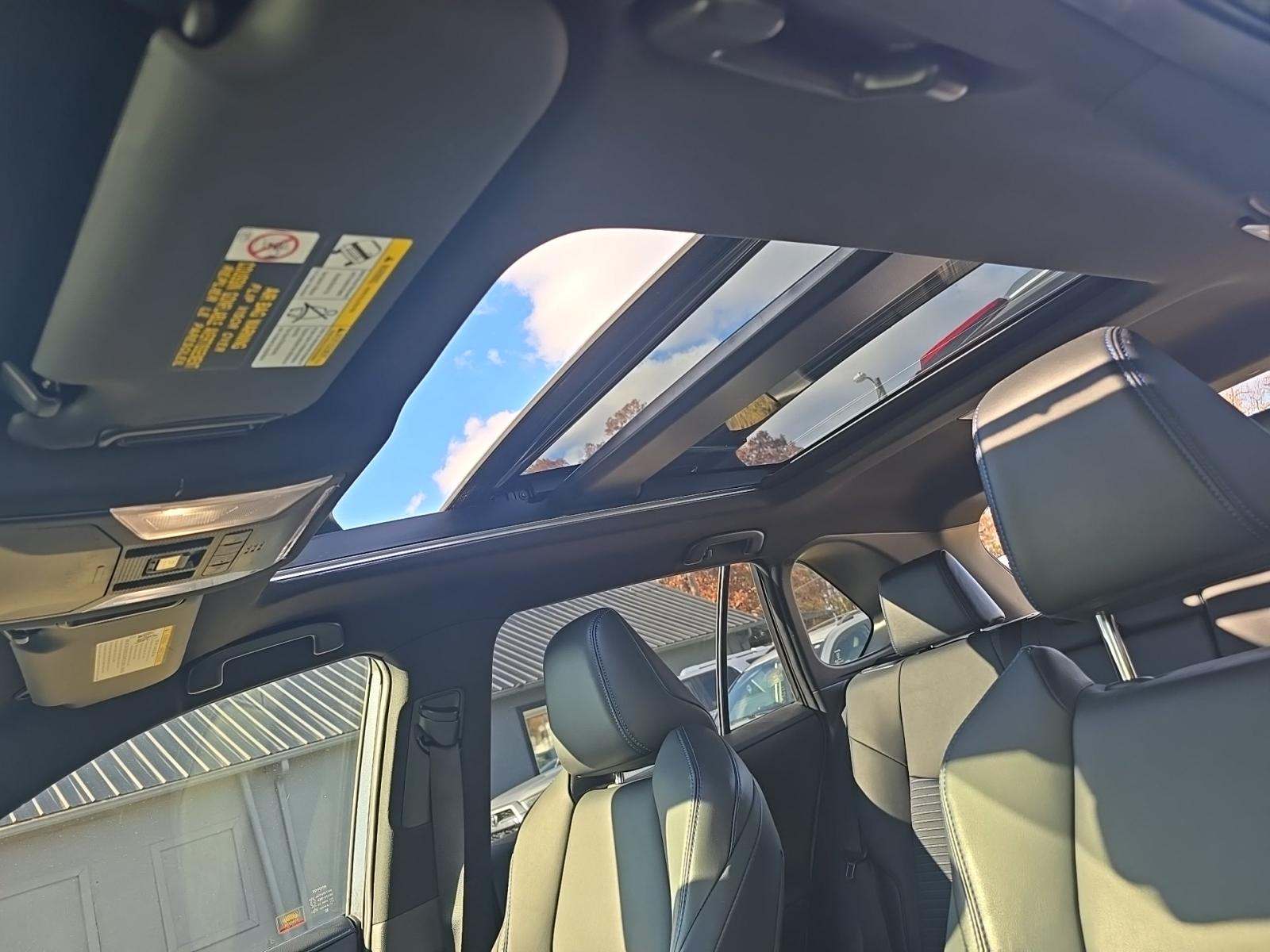 2022 Toyota RAV4 Hybrid XSE AWD