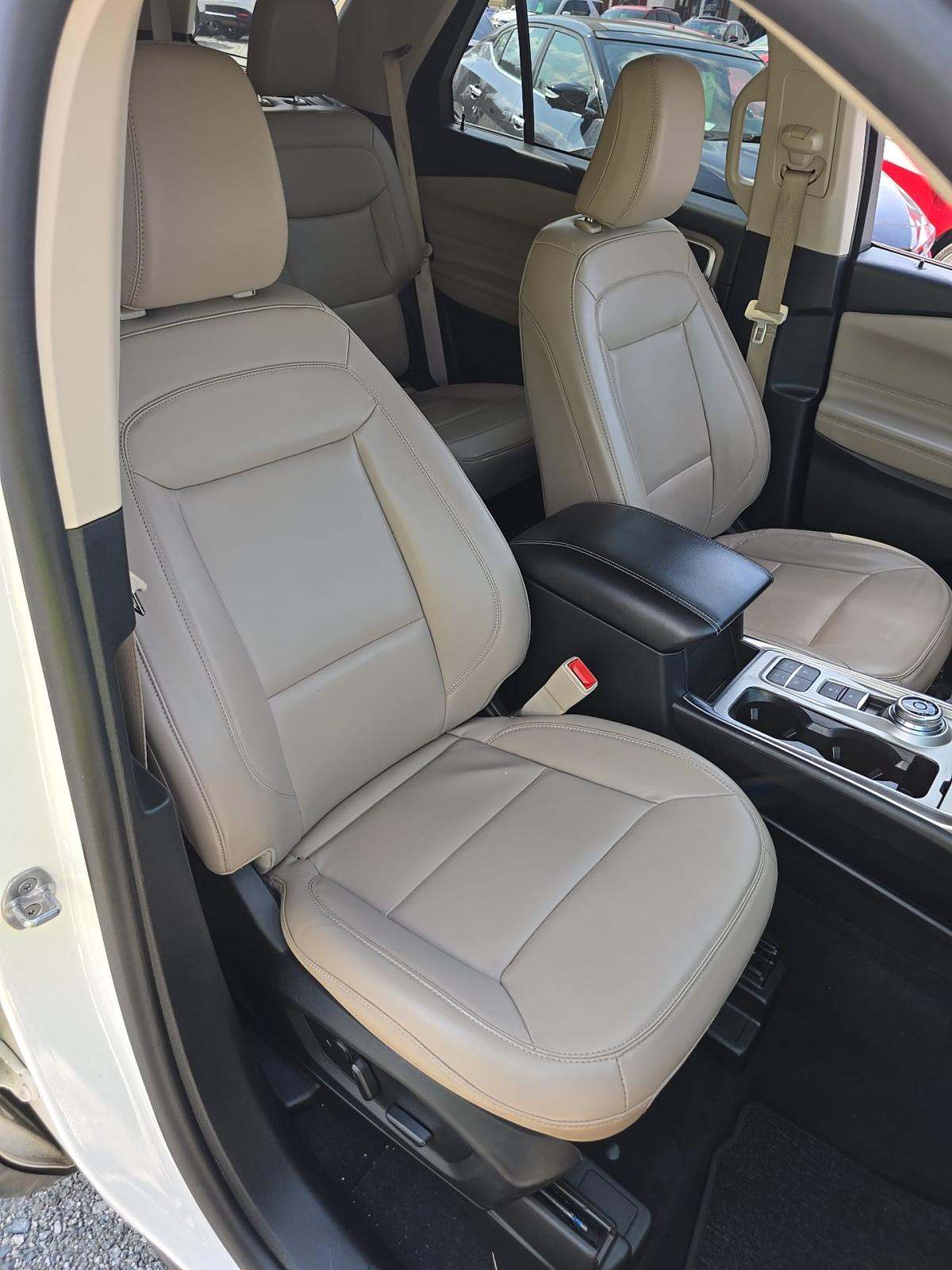 2021 Ford Explorer XLT RWD