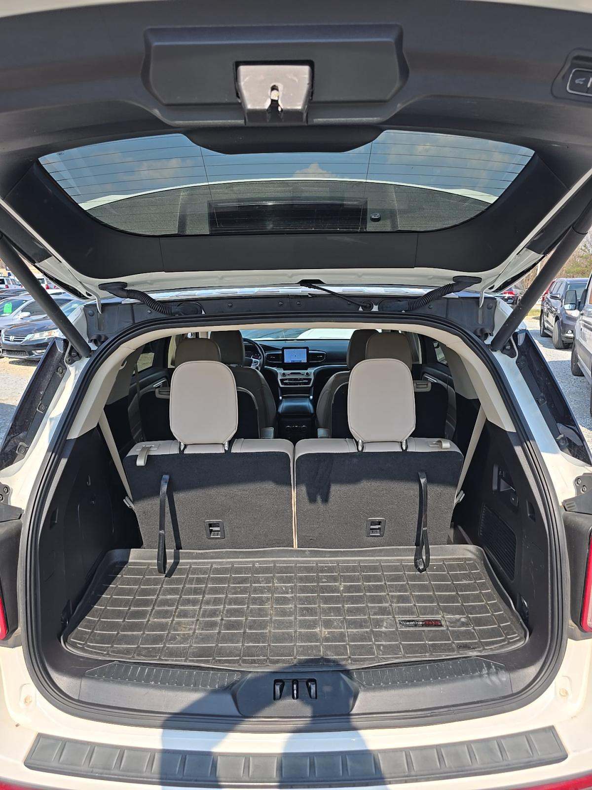 2021 Ford Explorer XLT RWD