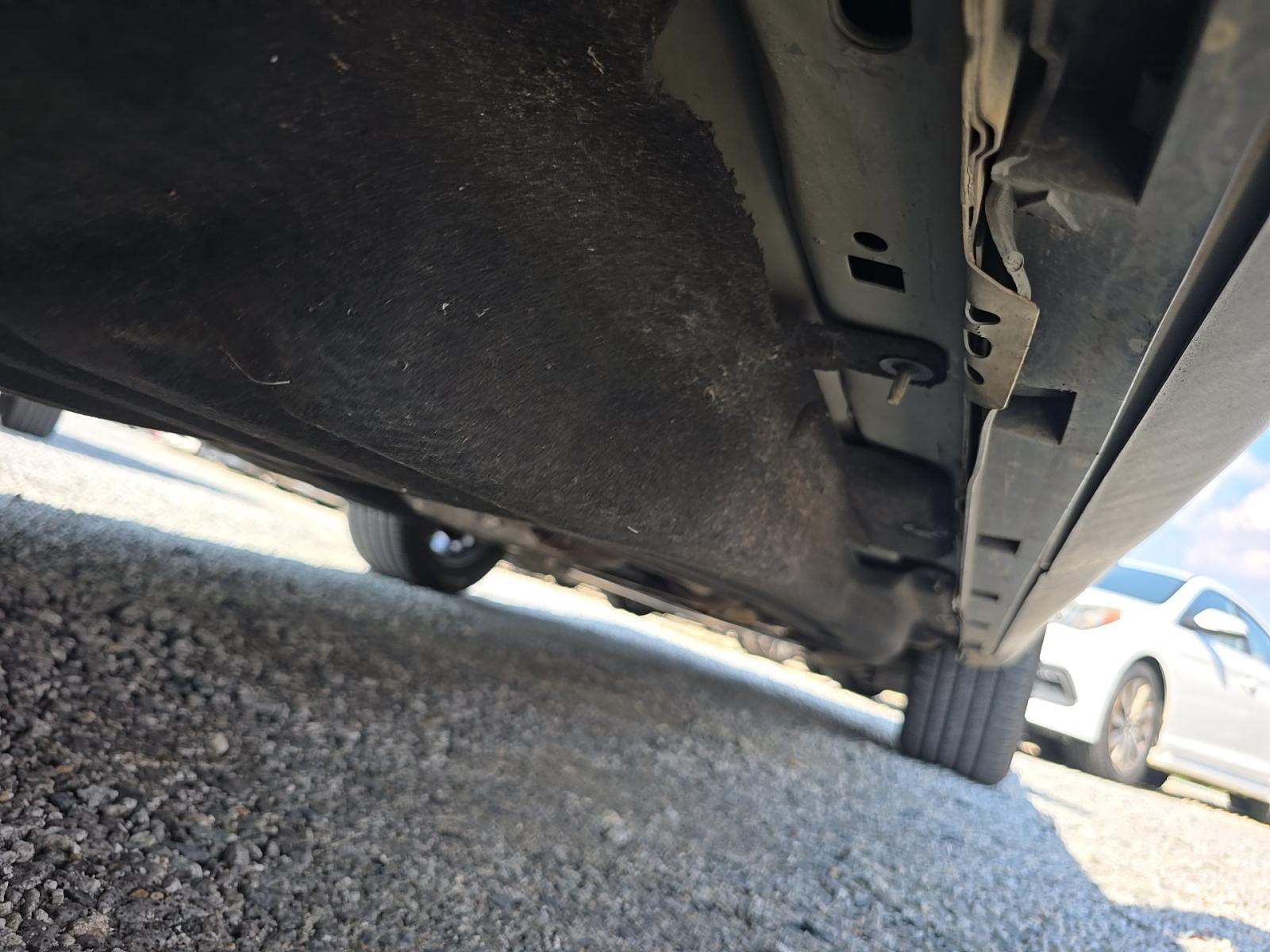 2021 Ford Explorer XLT RWD