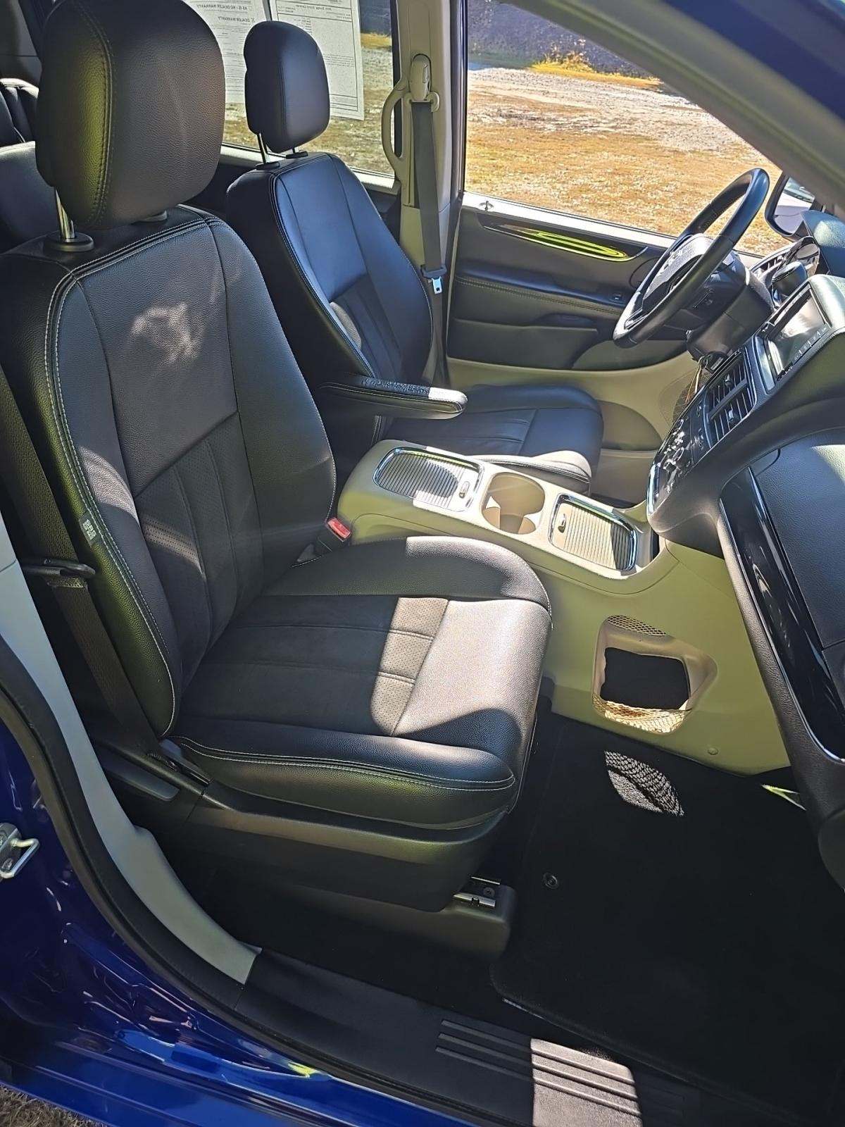 2019 Dodge Grand Caravan SXT FWD