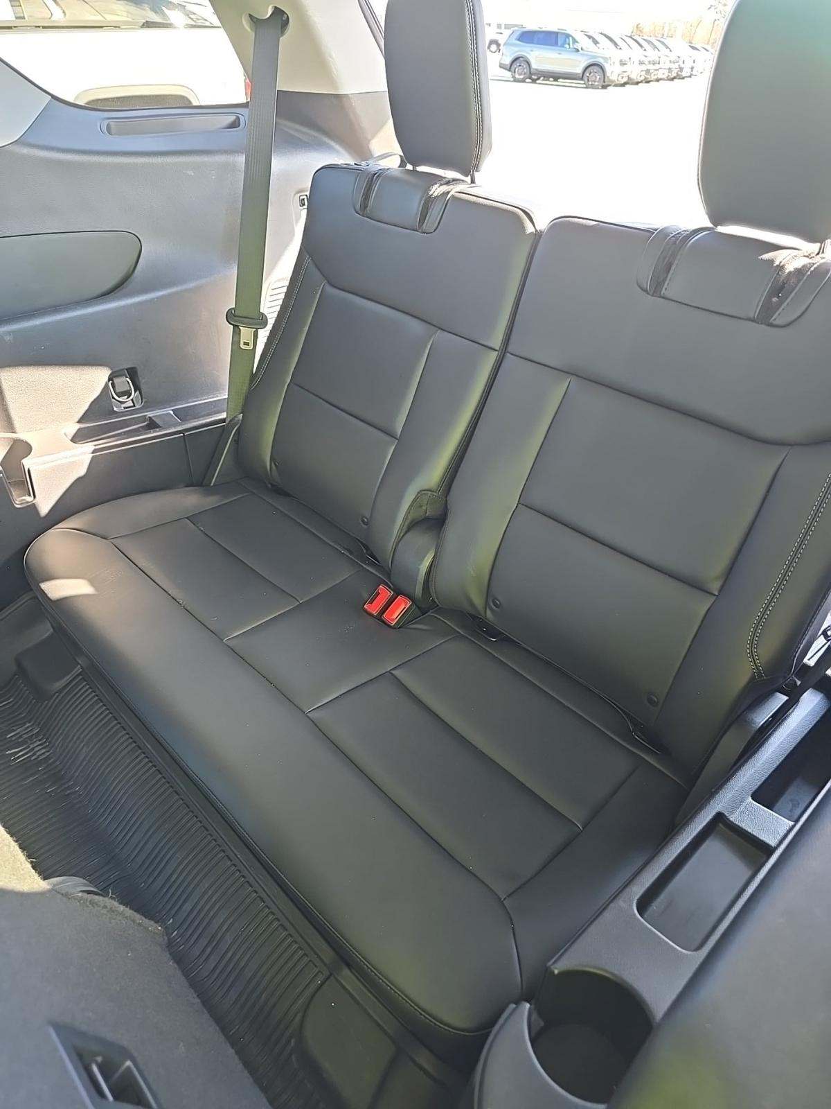 2022 Ford Explorer XLT AWD