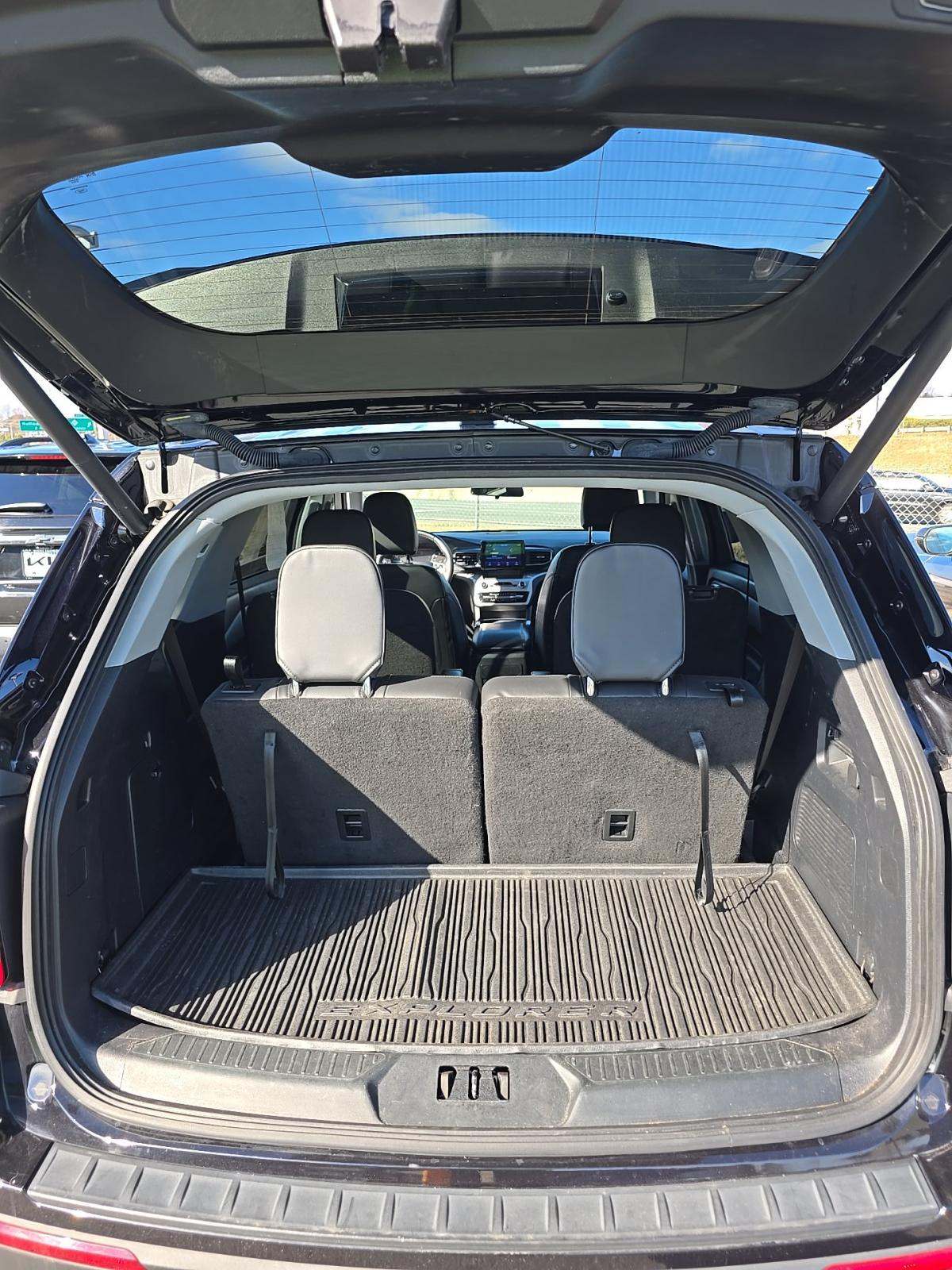 2022 Ford Explorer XLT AWD