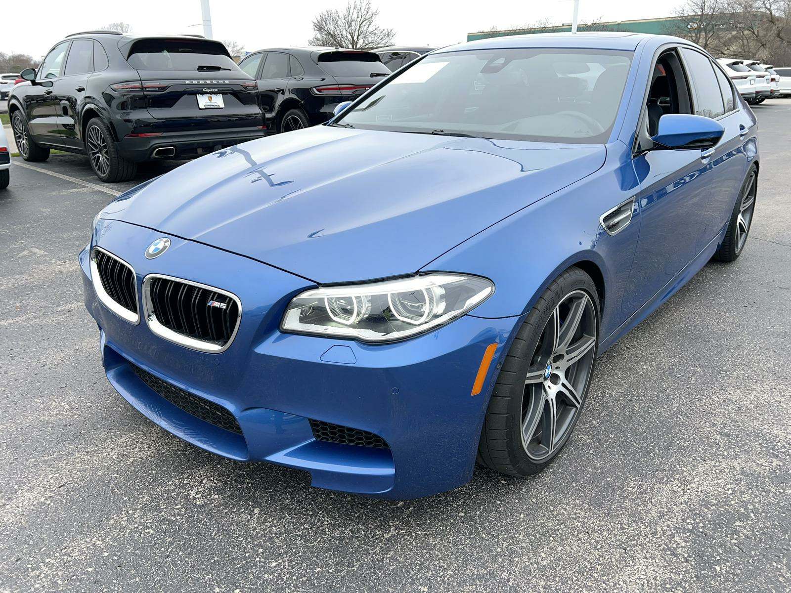 2016 BMW M5 Base RWD