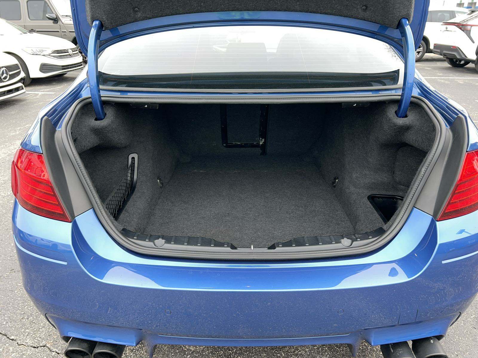 2016 BMW M5 Base RWD