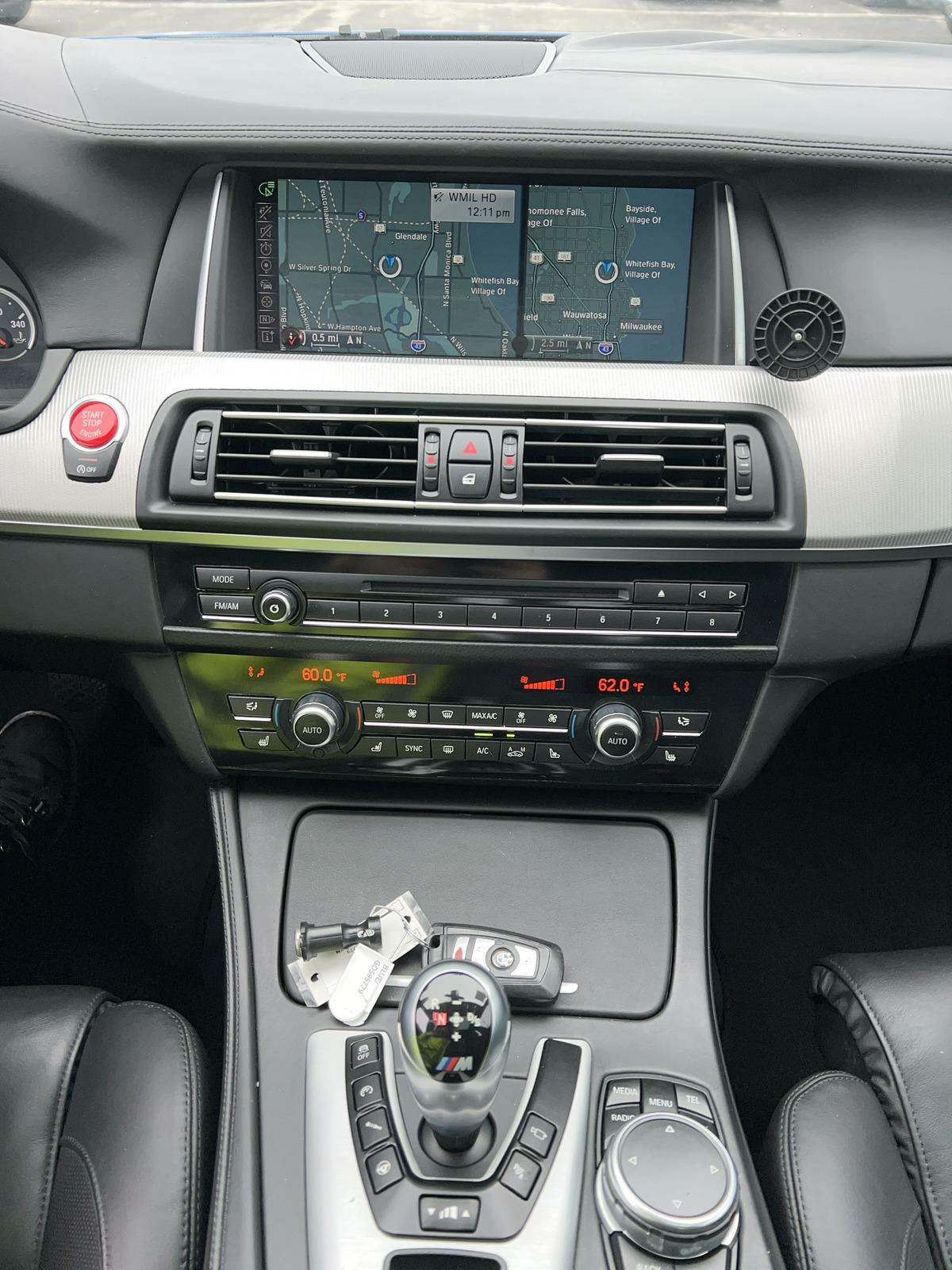 2016 BMW M5 Base RWD