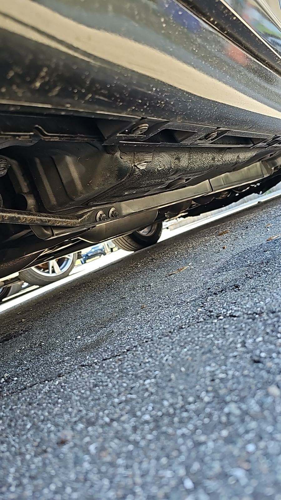 2010 Lexus ES 4D SEDAN FWD