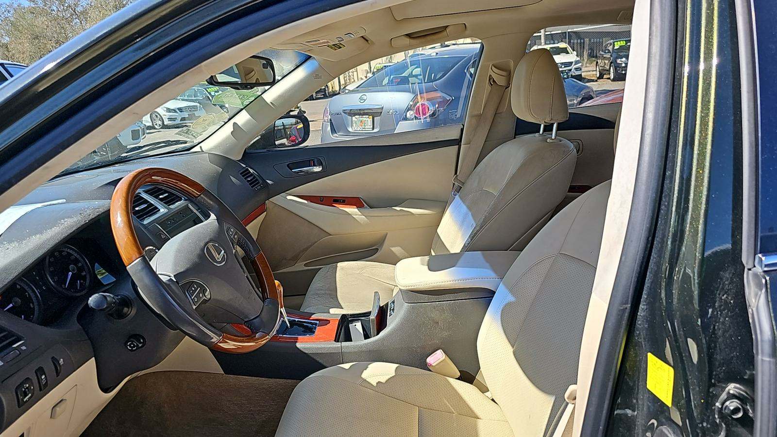 2010 Lexus ES 4D SEDAN FWD