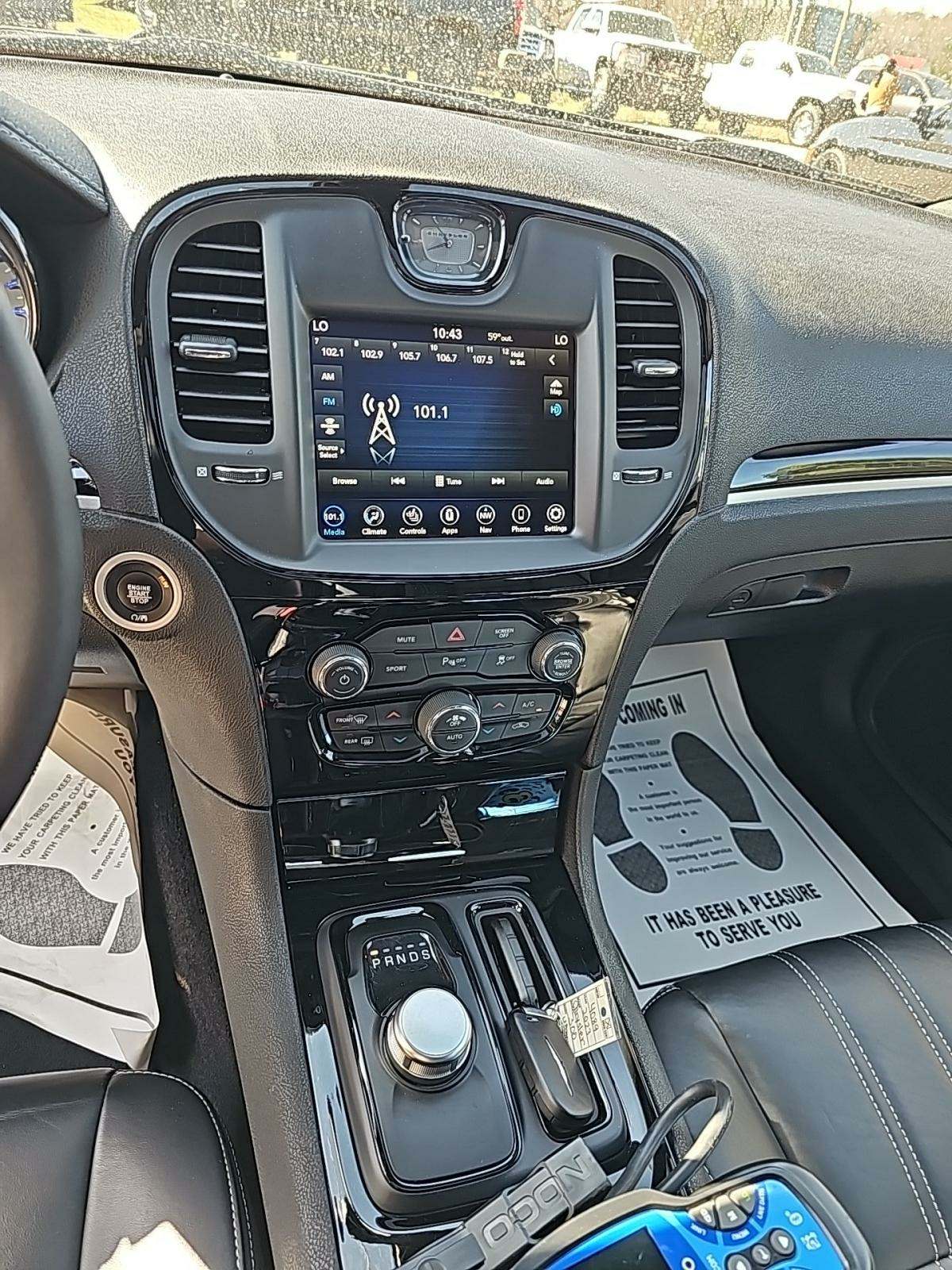 2023 Chrysler 300 300S RWD