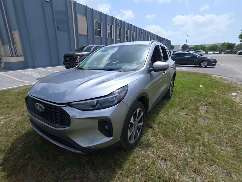 2024 Ford Escape Platinum AWD