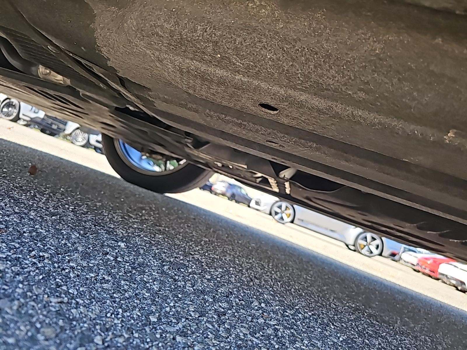 2025 Porsche Macan Base AWD