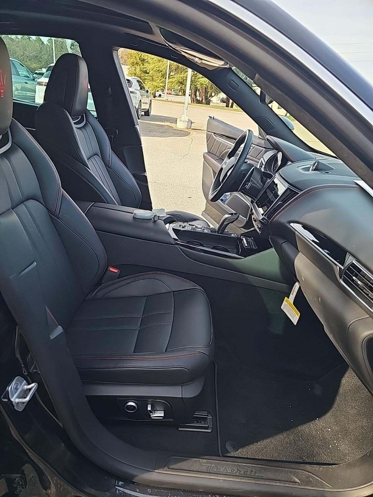 2024 Maserati Levante GT Ultima AWD