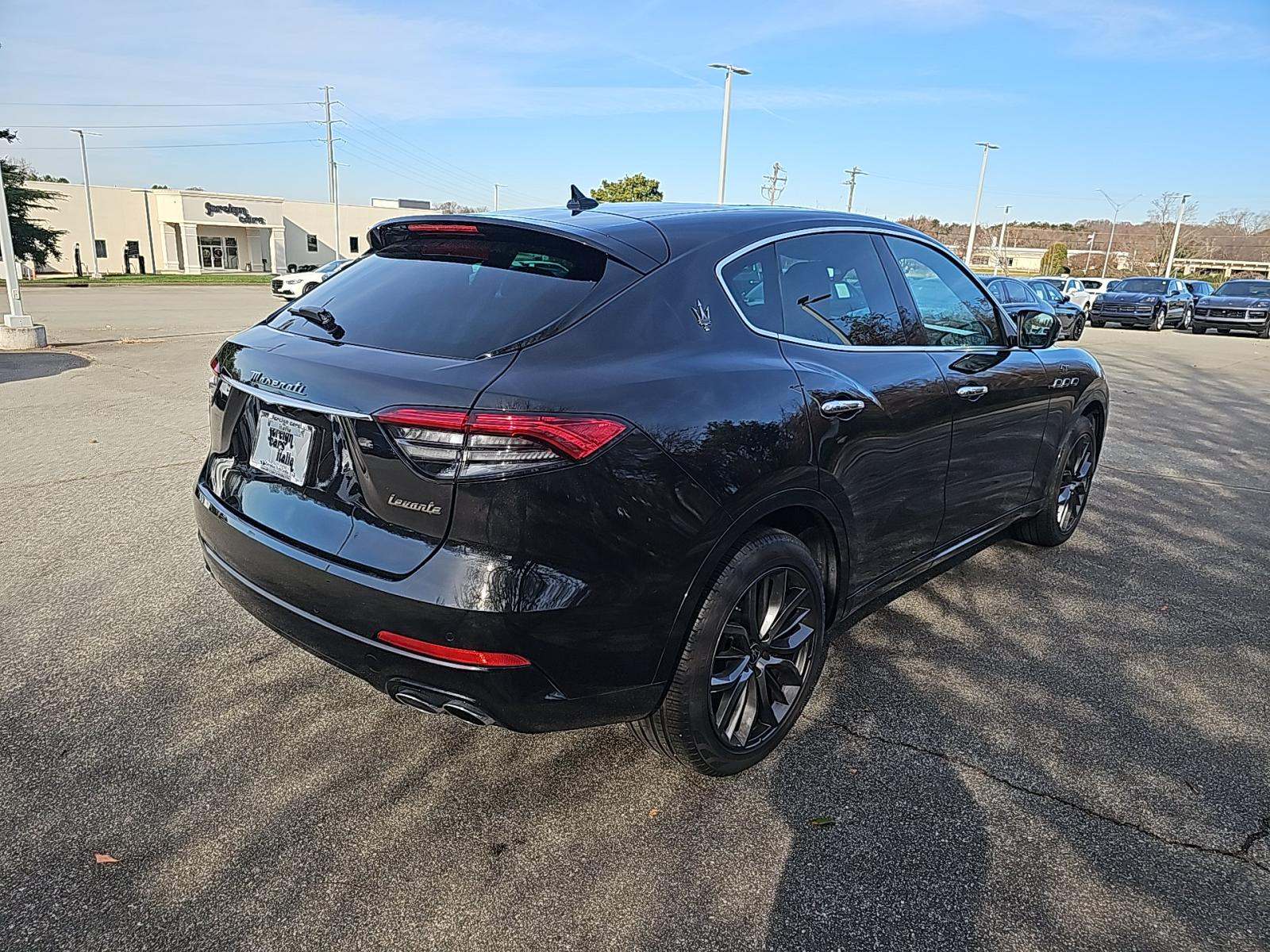 2024 Maserati Levante GT Ultima AWD