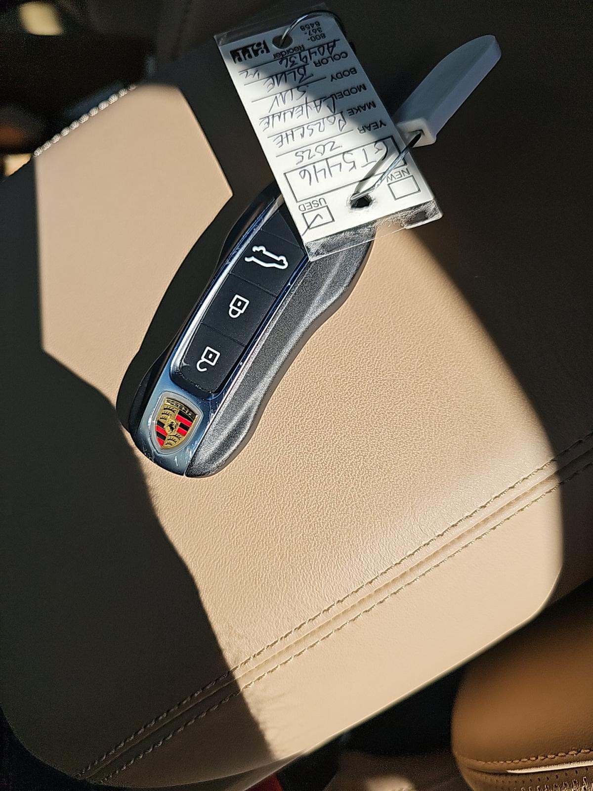 2025 Porsche Cayenne Base AWD