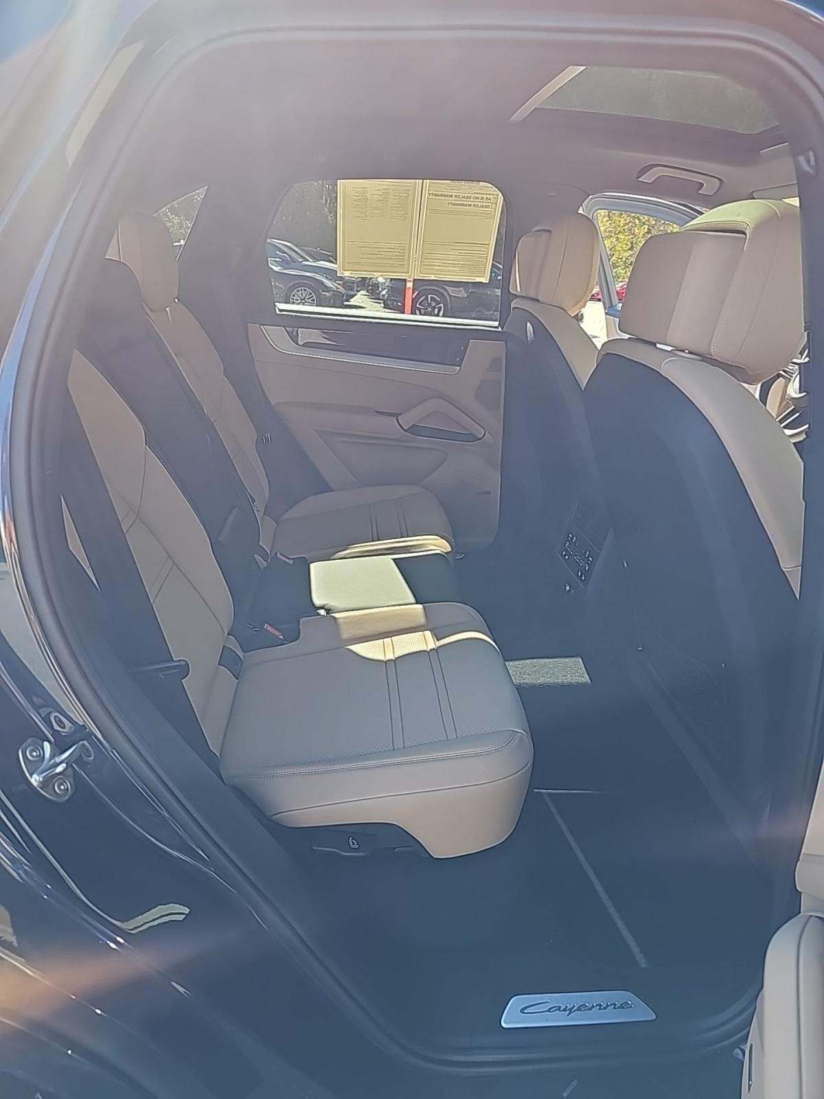 2025 Porsche Cayenne Base AWD