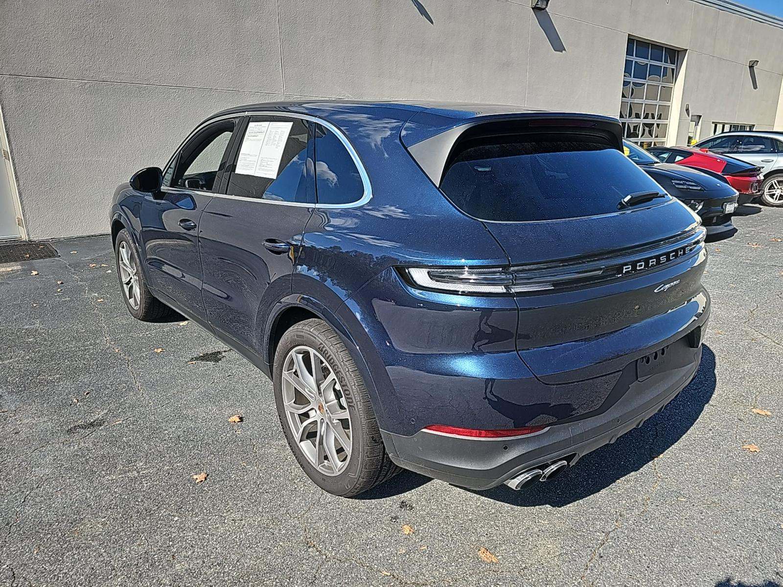 2025 Porsche Cayenne Base AWD