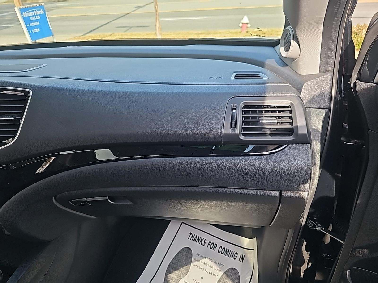 2022 Honda Pilot Touring FWD