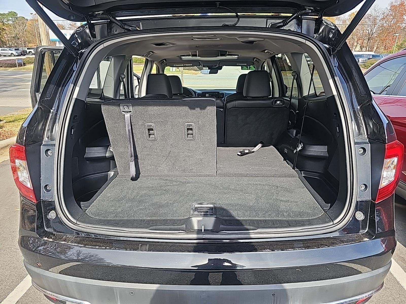 2022 Honda Pilot Touring FWD