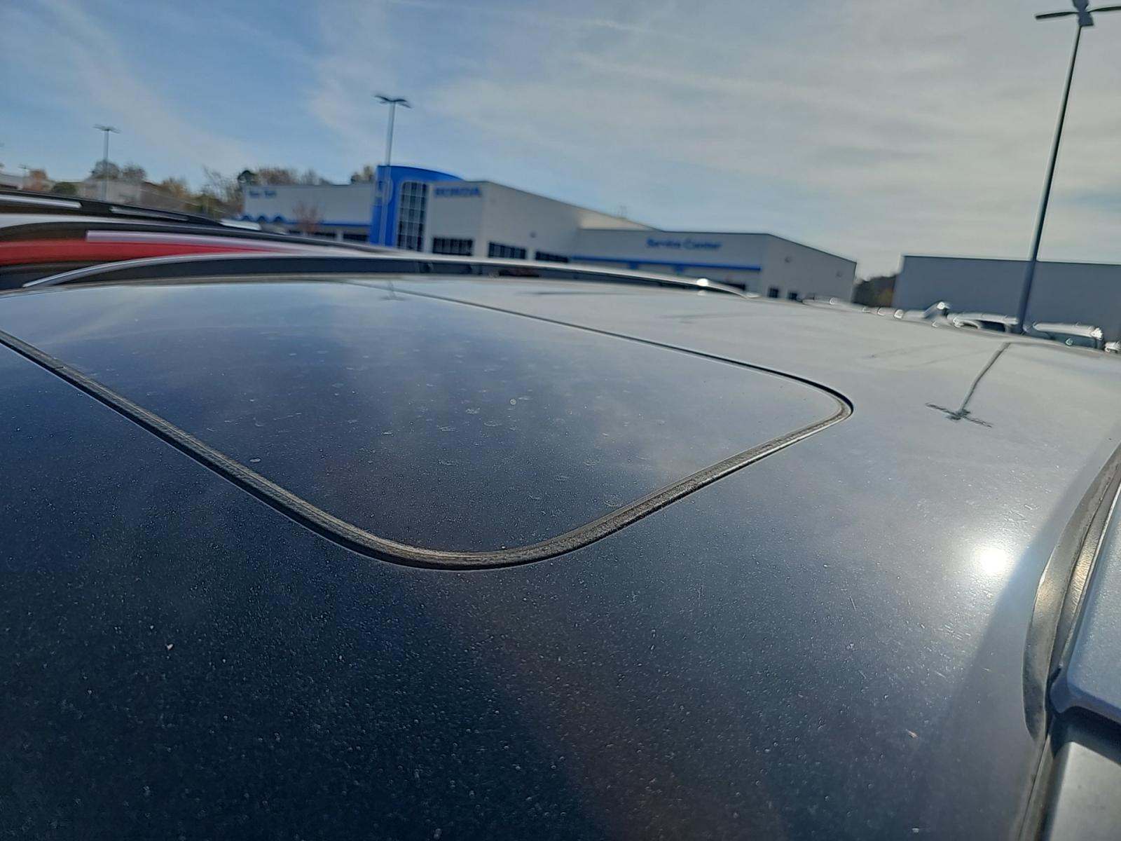 2022 Honda Pilot Touring FWD