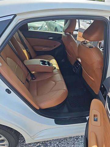 2022 Toyota Avalon Hybrid Limited FWD