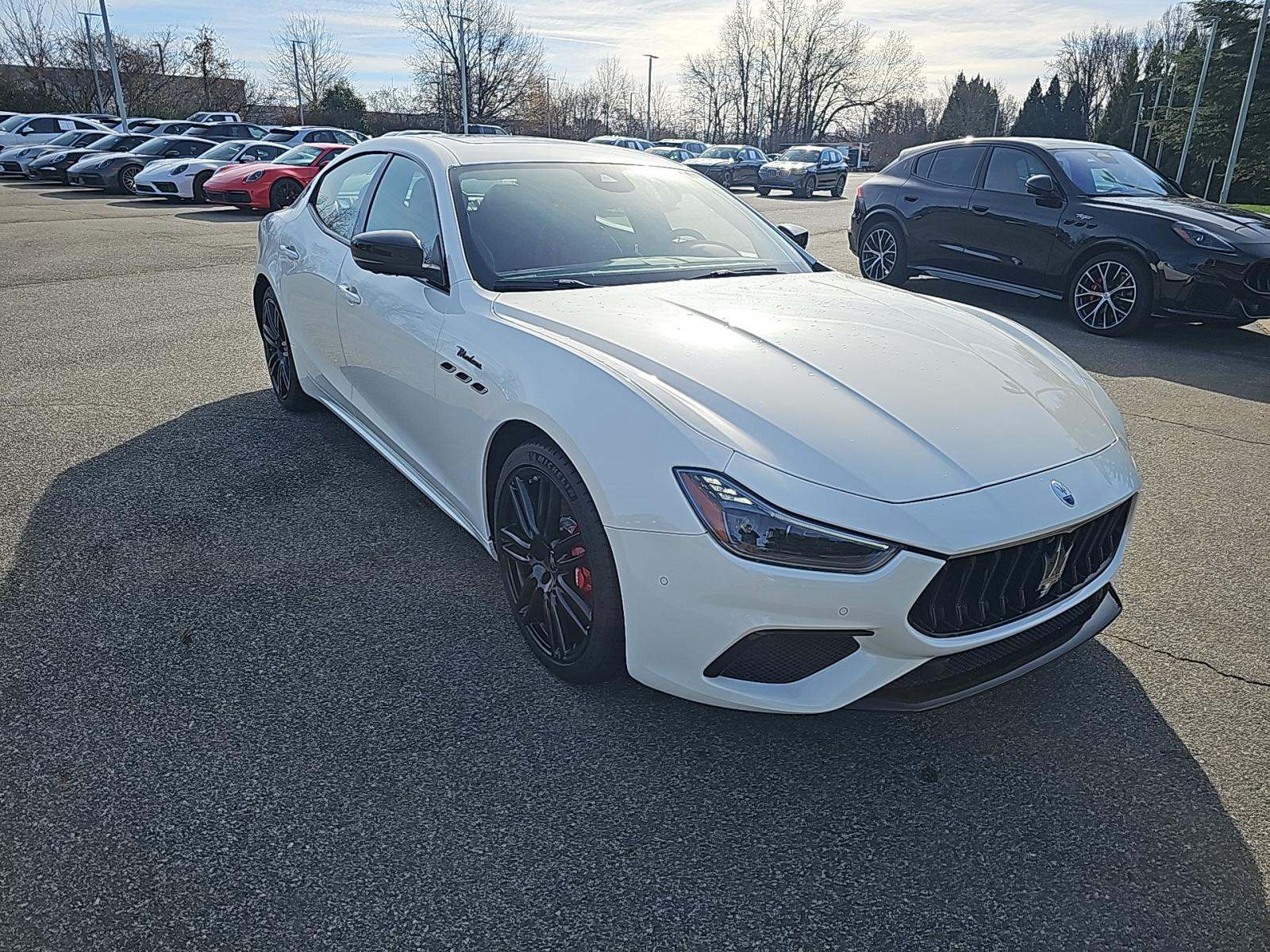 2022 Maserati Ghibli Modena Q4 AWD