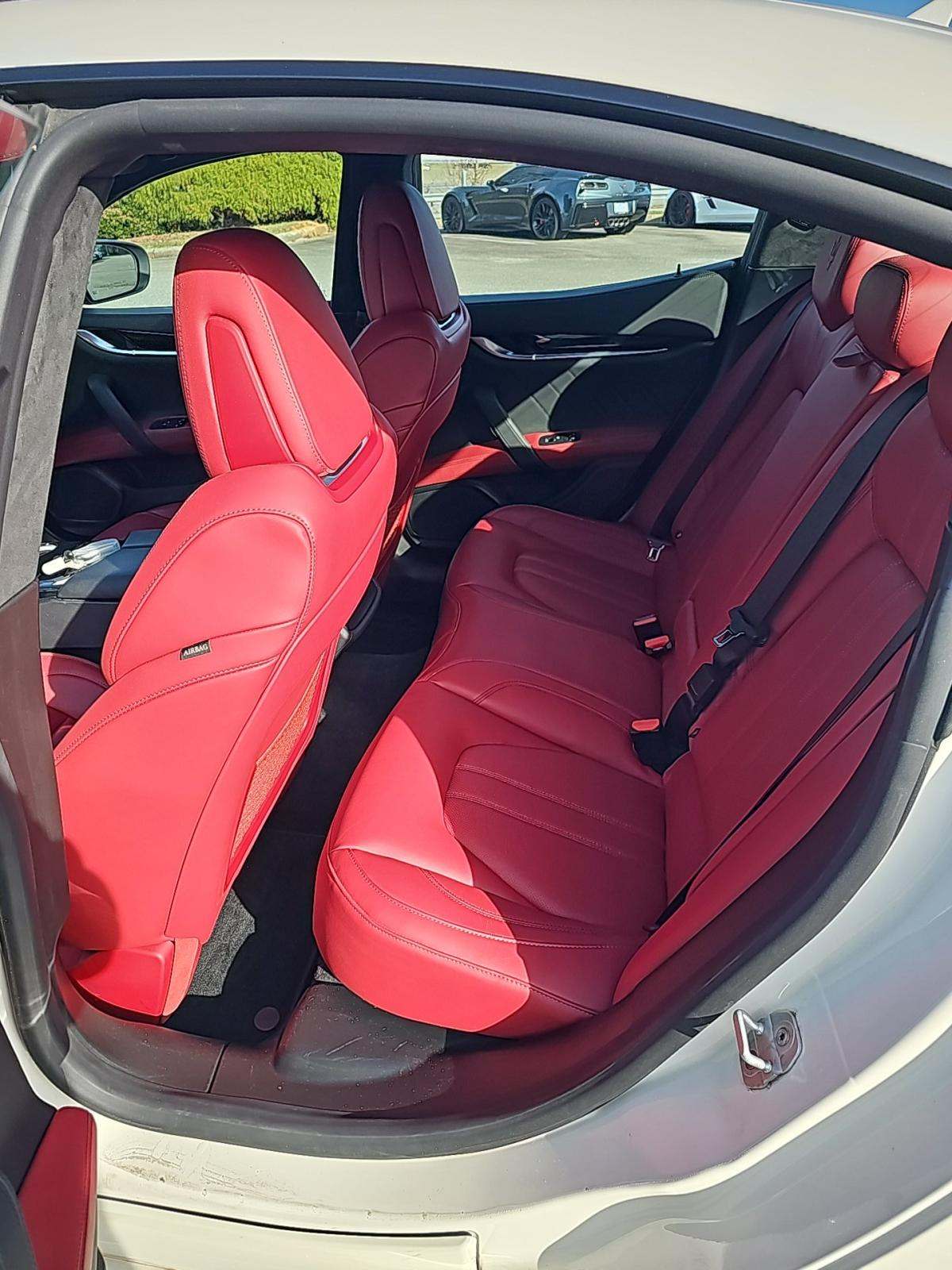 2022 Maserati Ghibli Modena Q4 AWD