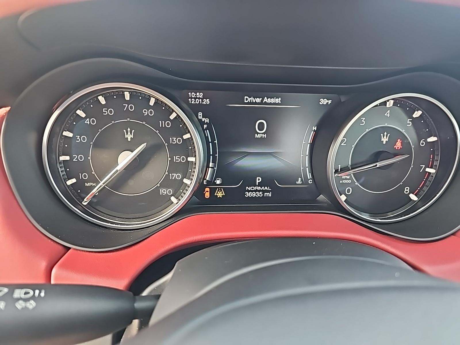 2022 Maserati Ghibli Modena Q4 AWD