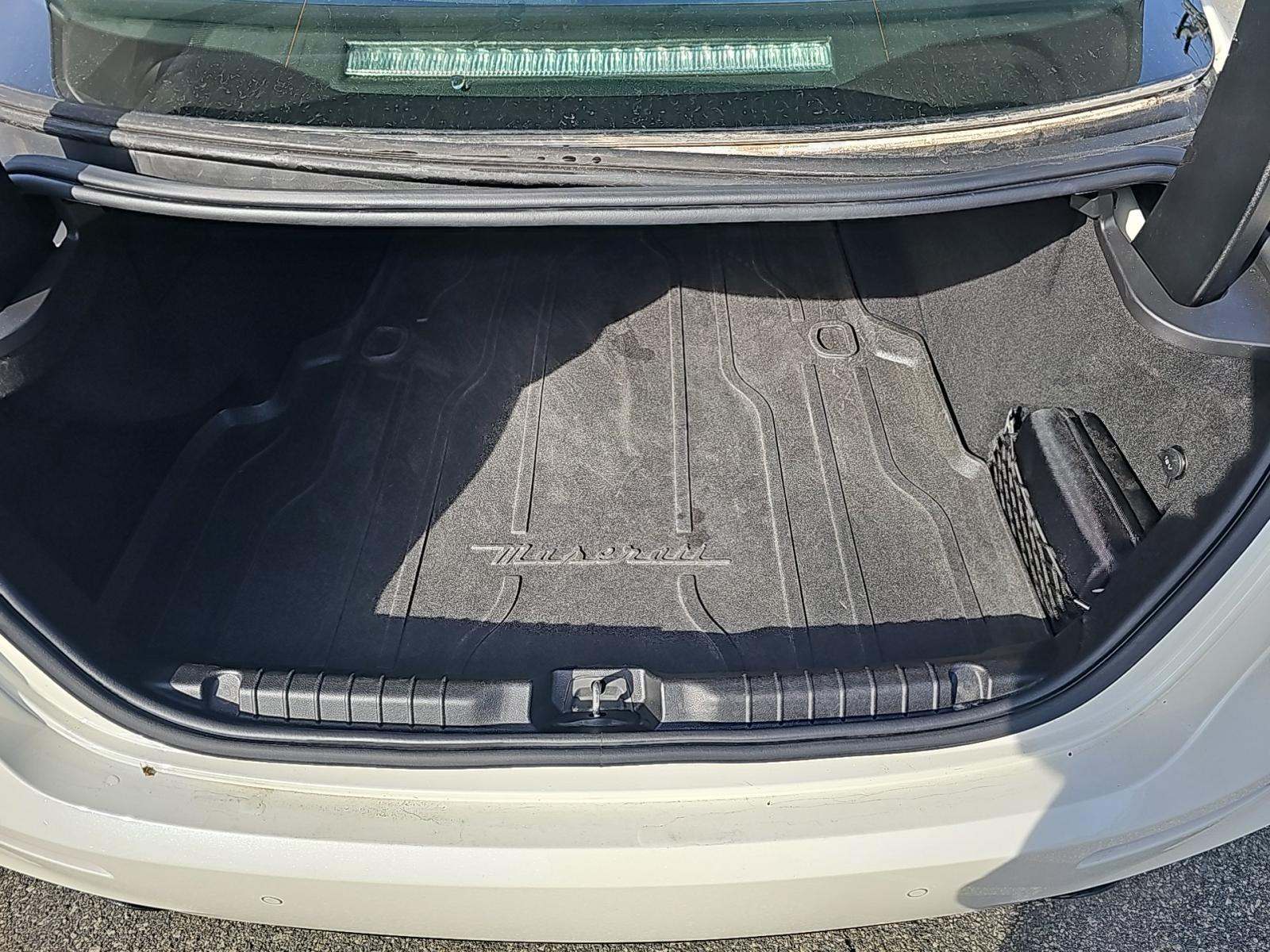 2022 Maserati Ghibli Modena Q4 AWD