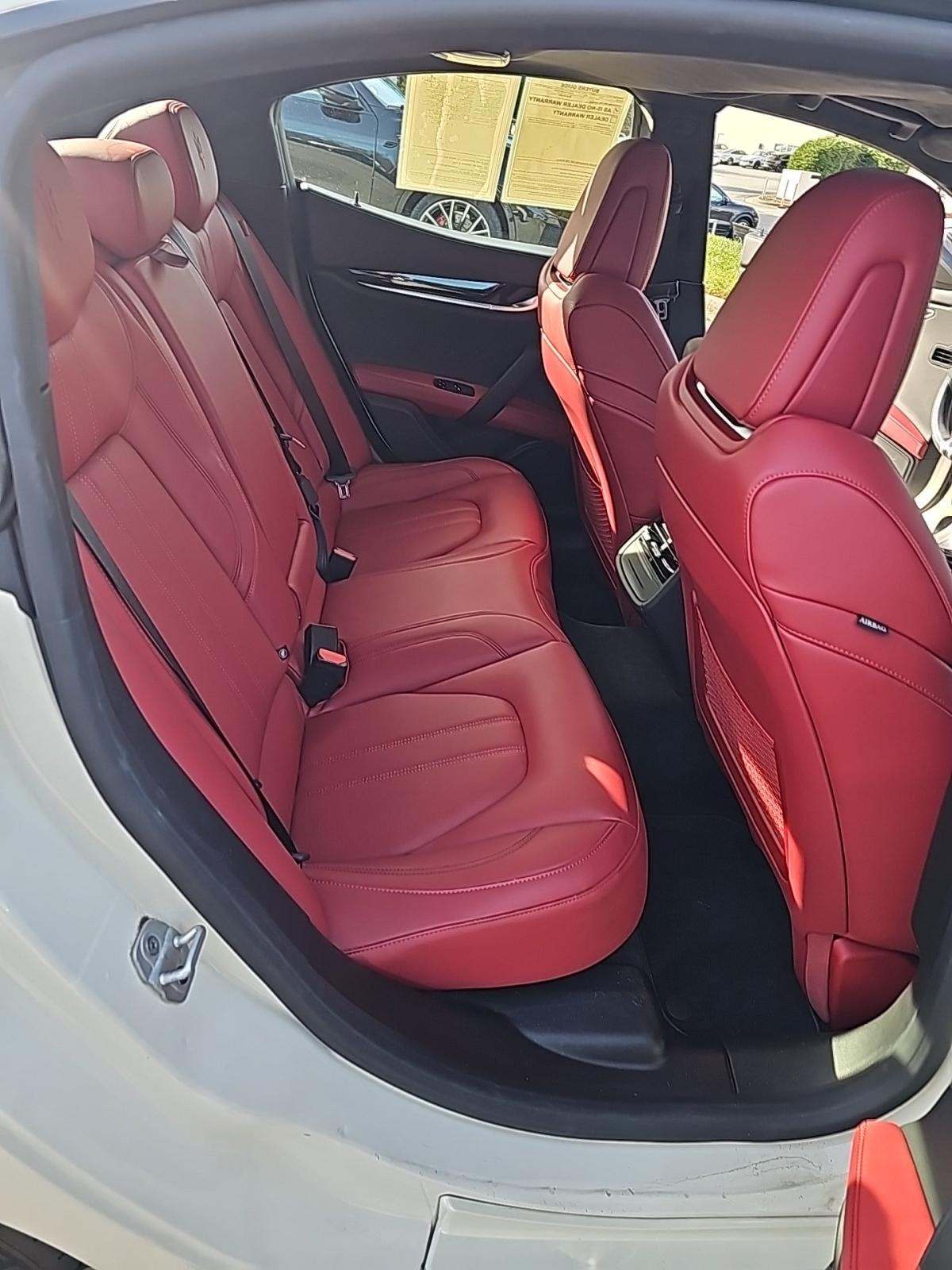 2022 Maserati Ghibli Modena Q4 AWD