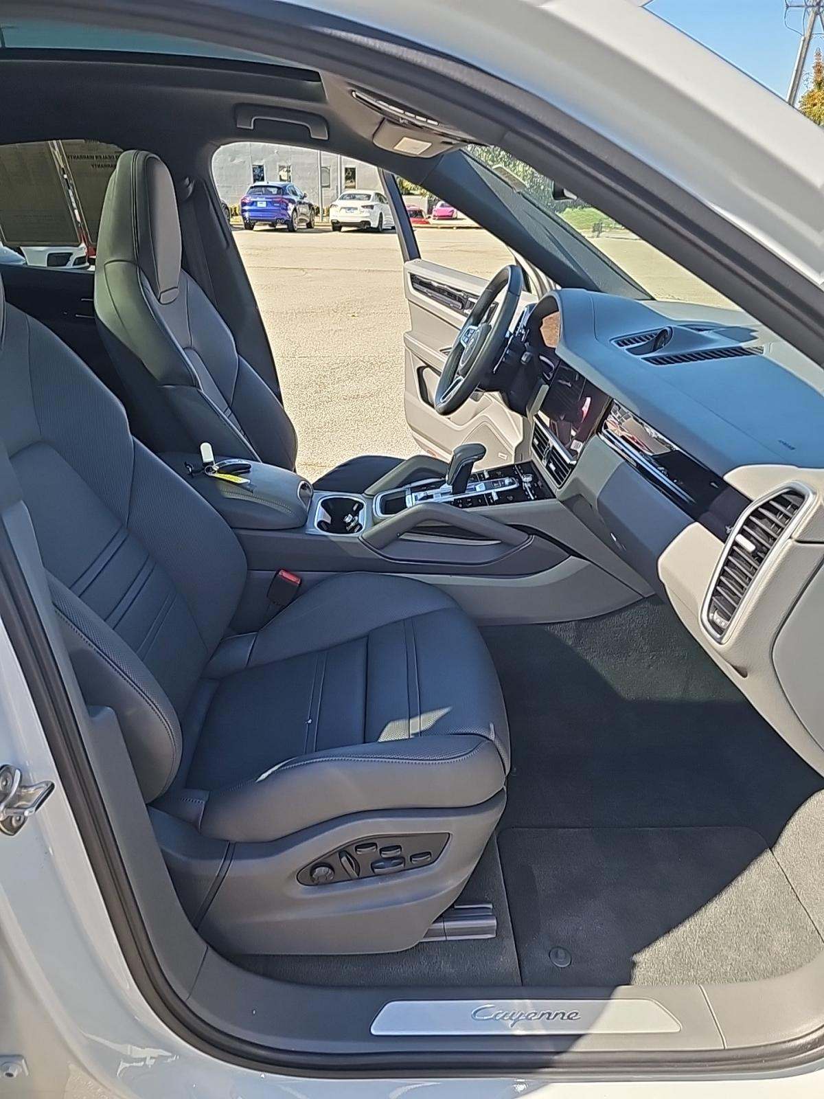 2023 Porsche Cayenne Base AWD