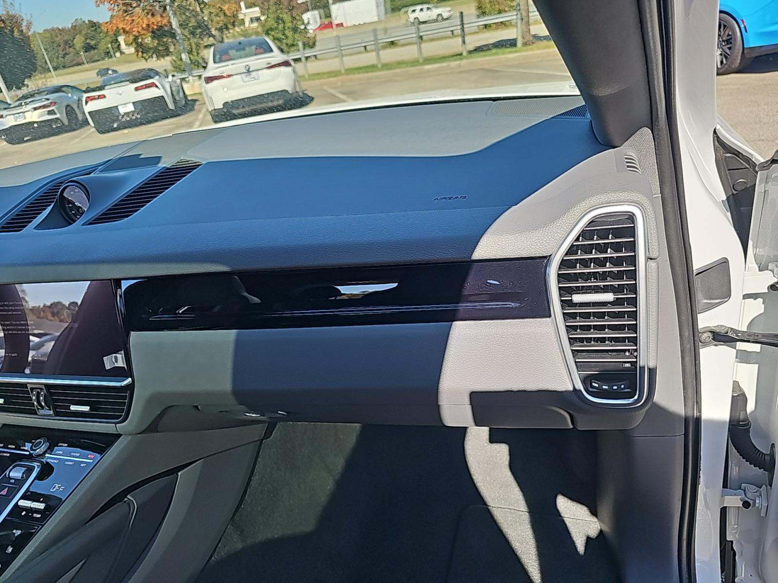 2023 Porsche Cayenne Base AWD