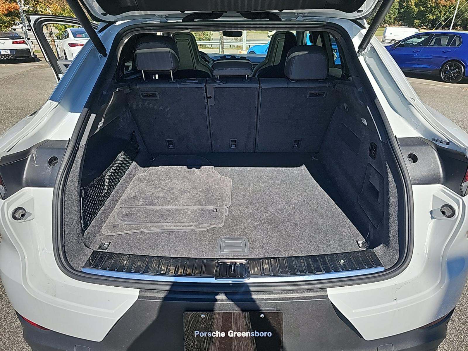 2023 Porsche Cayenne Base AWD