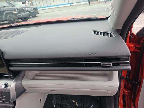 2024 Hyundai Kona Limited FWD