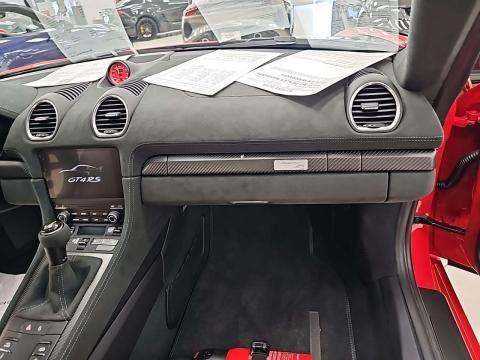 2024 Porsche 718 Cayman GT4 RS RWD