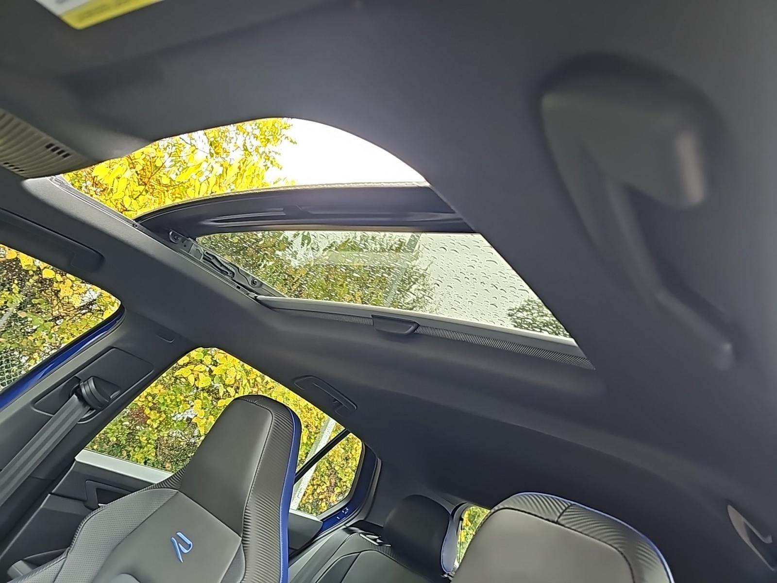 2024 Volkswagen Golf R AWD