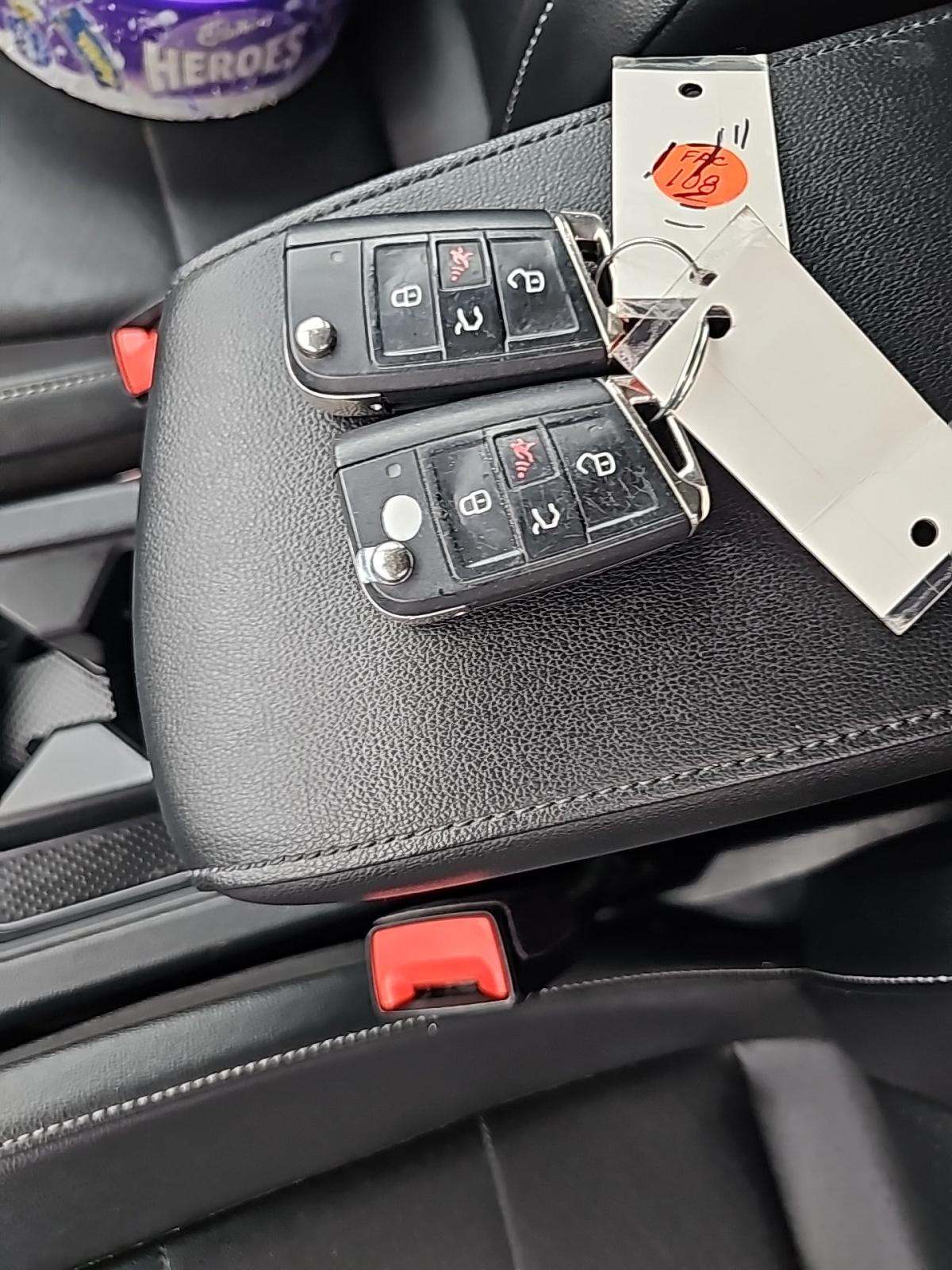 2018 Volkswagen Tiguan 2.0T SE FWD