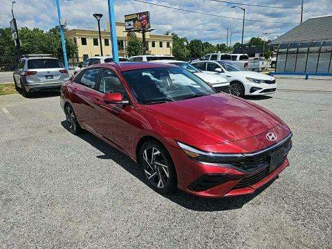 2024 Hyundai Elantra Limited FWD