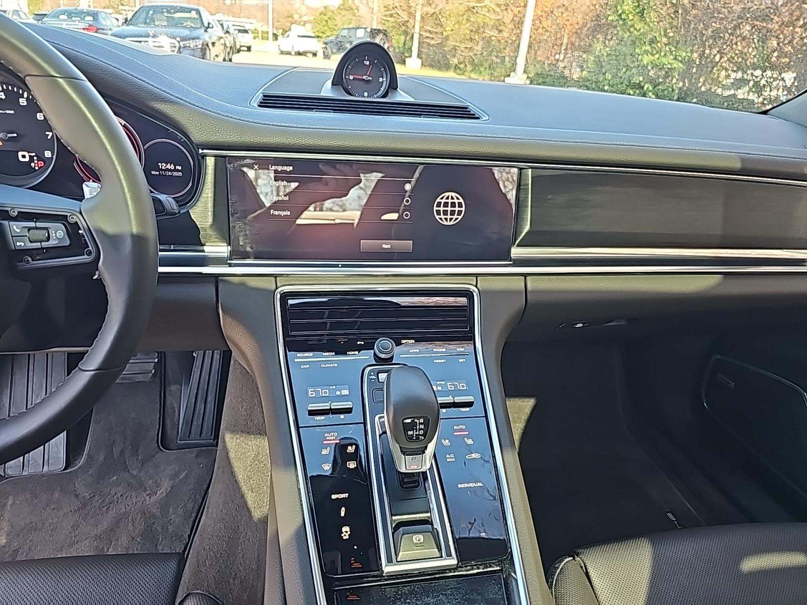 2023 Porsche Panamera Platinum Edition RWD