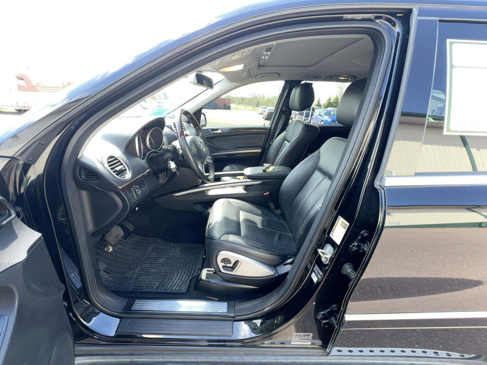 2010 Mercedes-Benz GL-Class GL 550 AWD