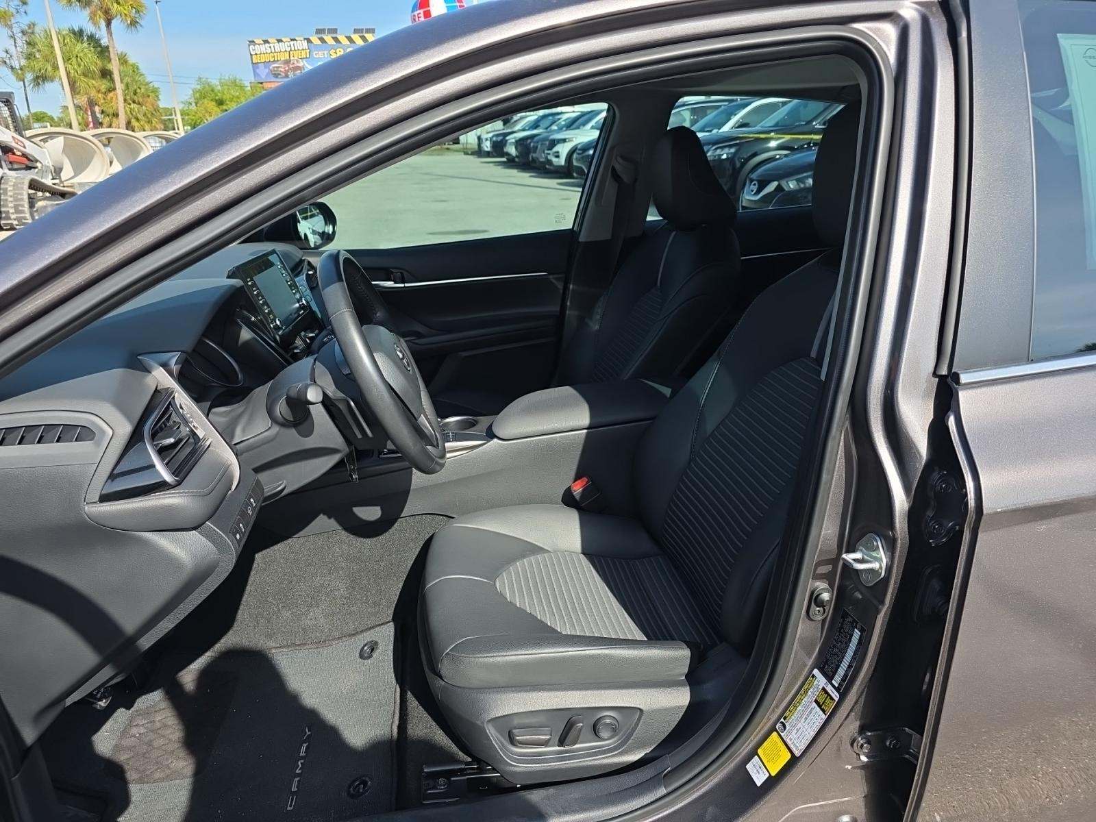 2024 Toyota Camry SE FWD