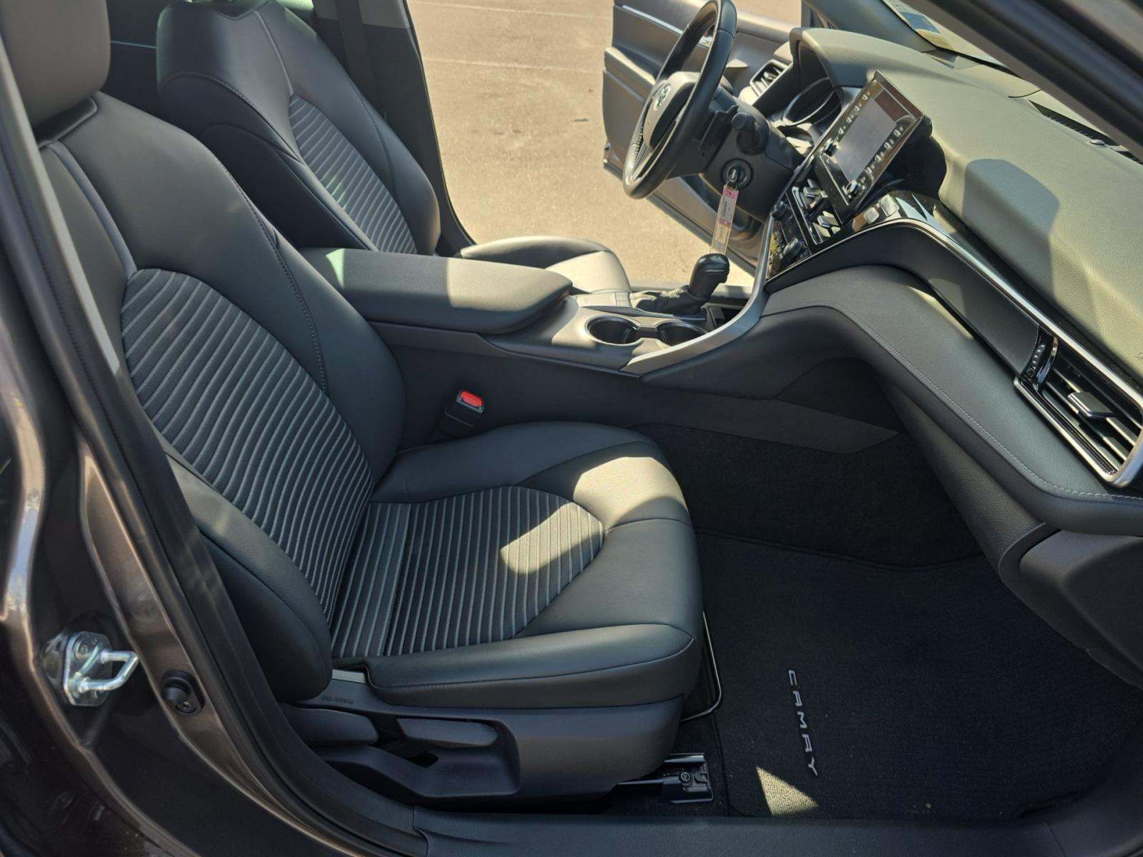 2024 Toyota Camry SE FWD