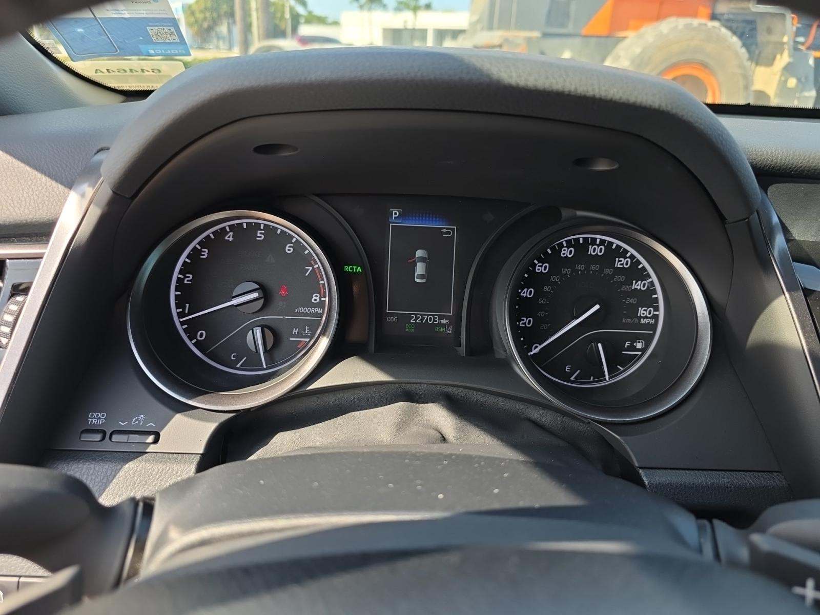 2024 Toyota Camry SE FWD