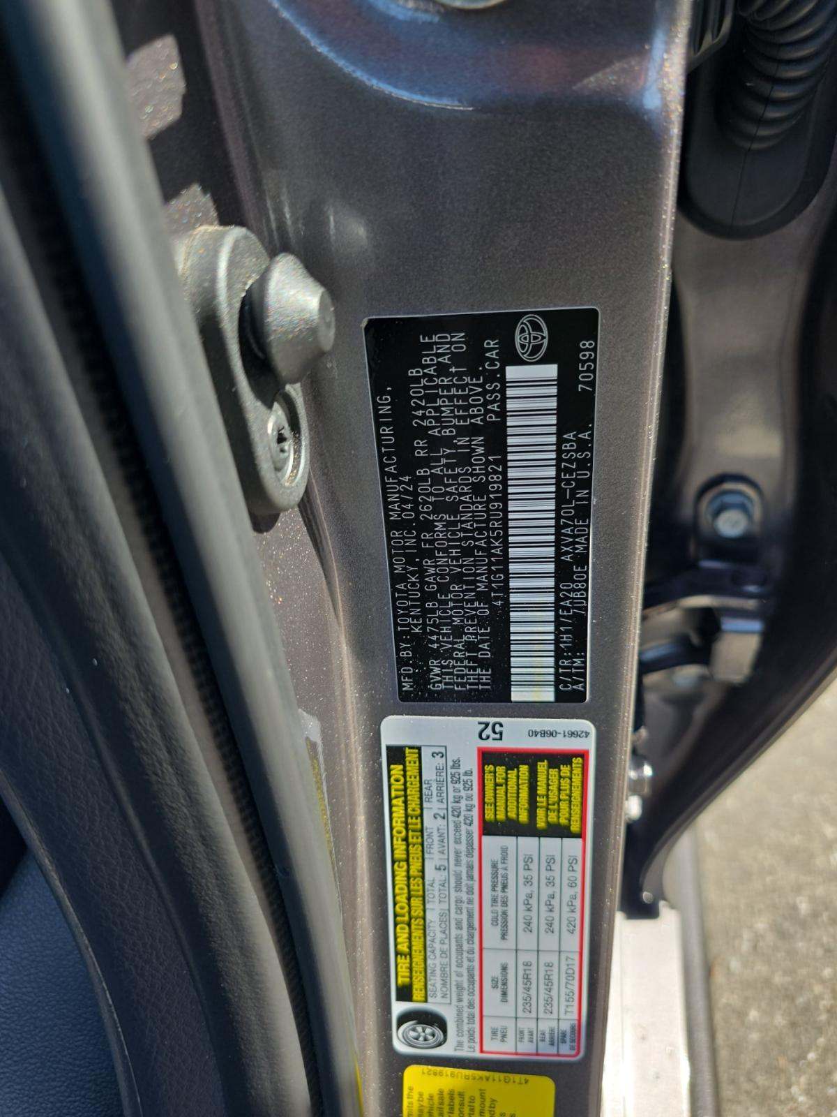 2024 Toyota Camry SE FWD