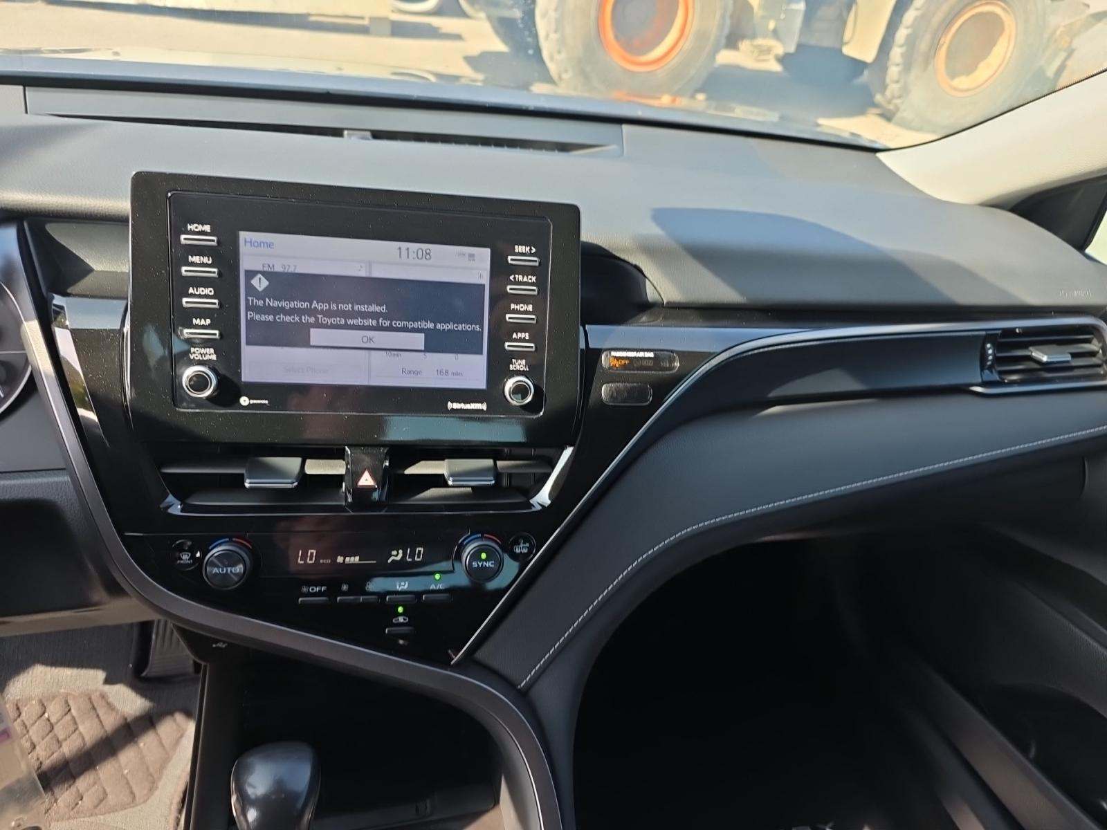 2024 Toyota Camry SE FWD