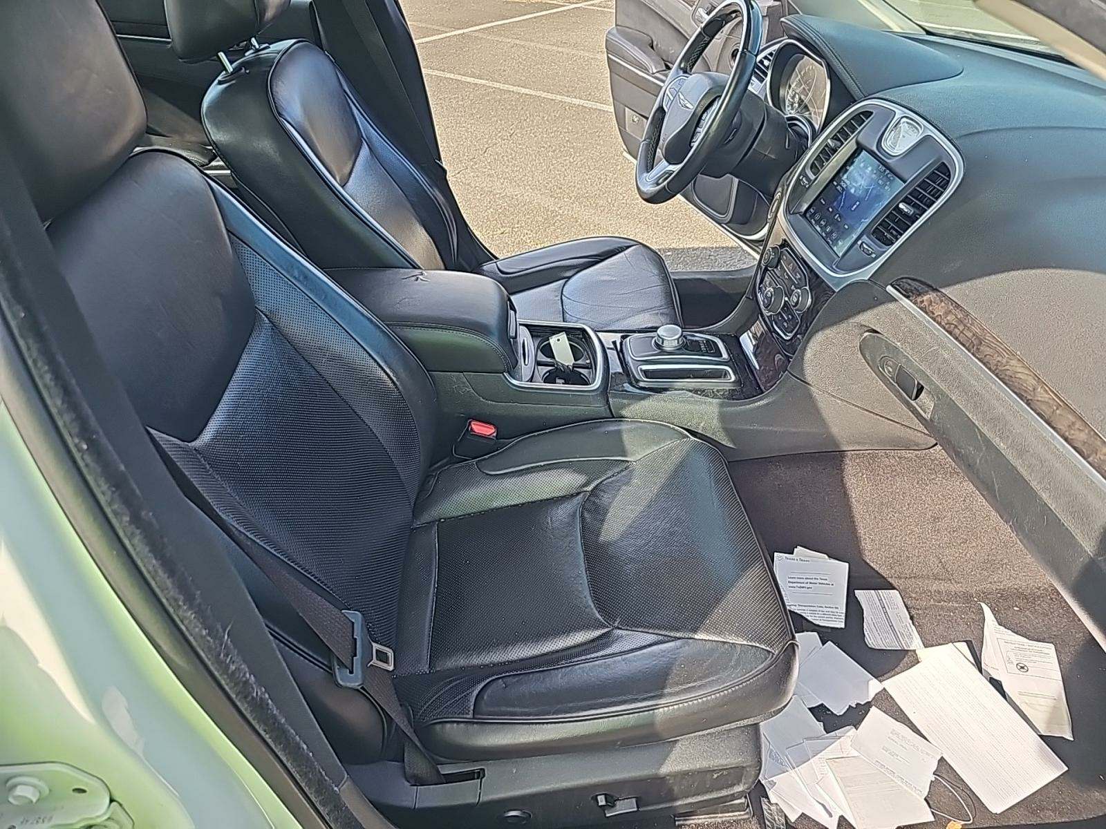 2018 Chrysler 300 Limited RWD