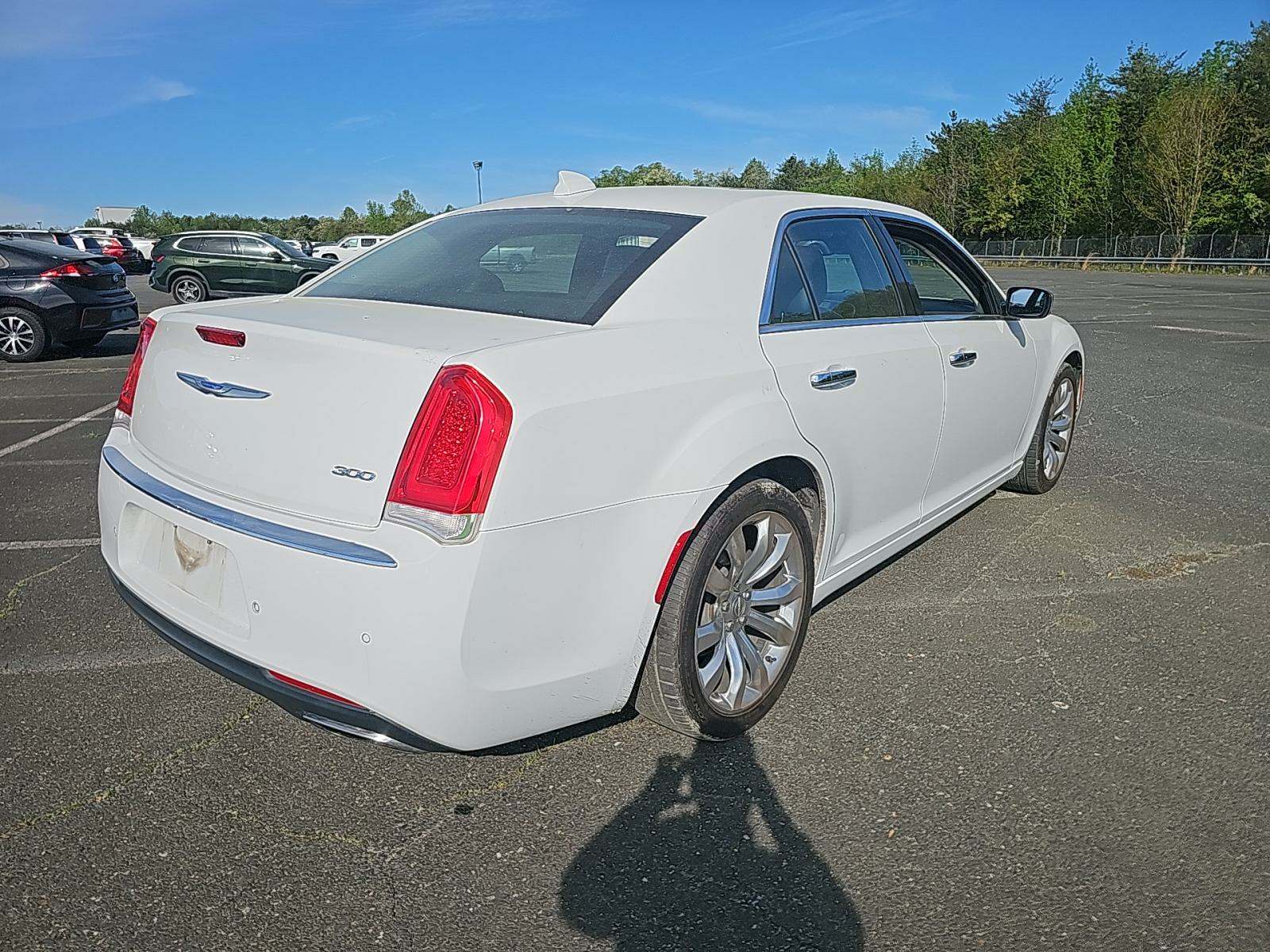 2018 Chrysler 300 Limited RWD