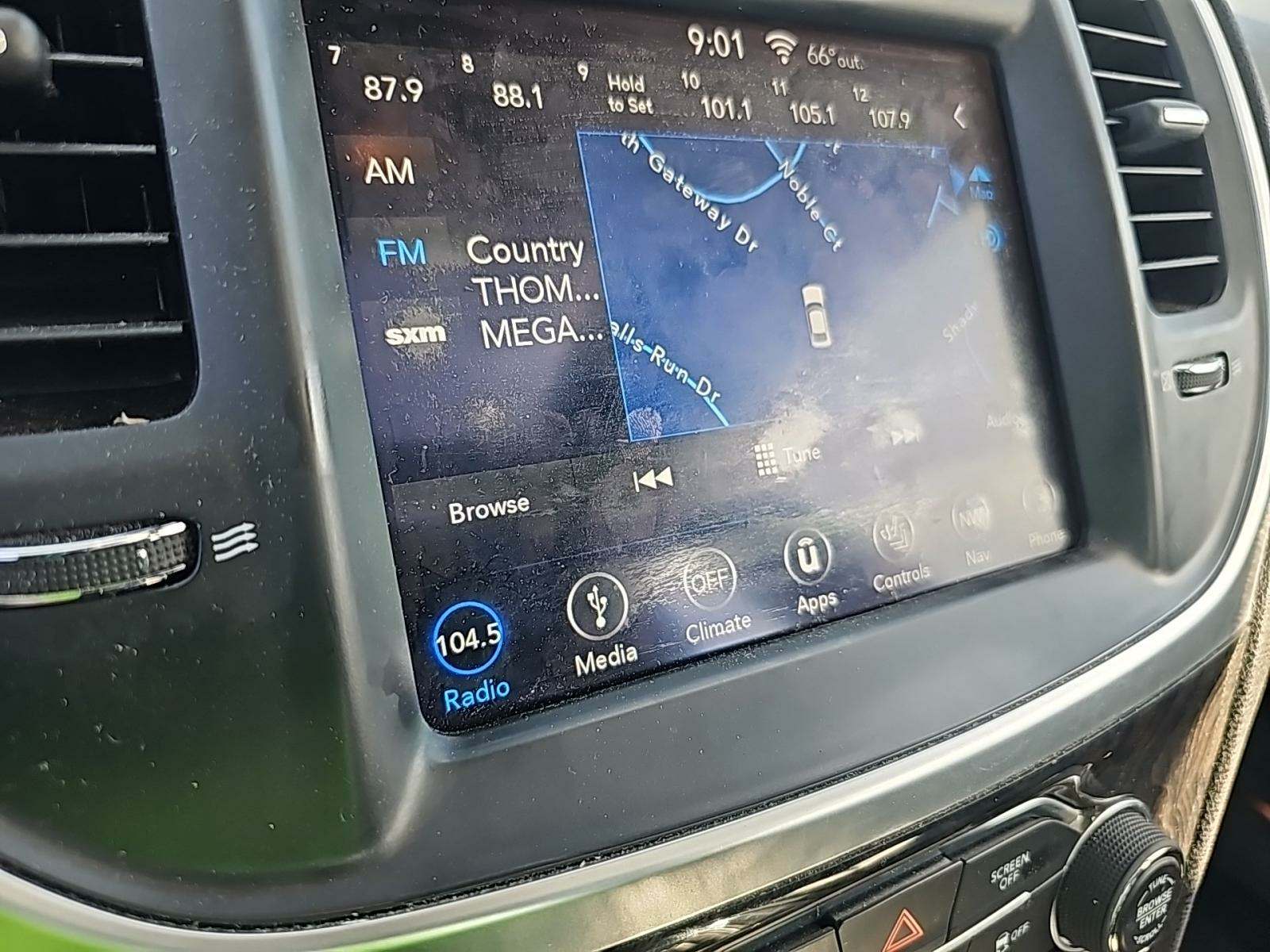 2018 Chrysler 300 Limited RWD