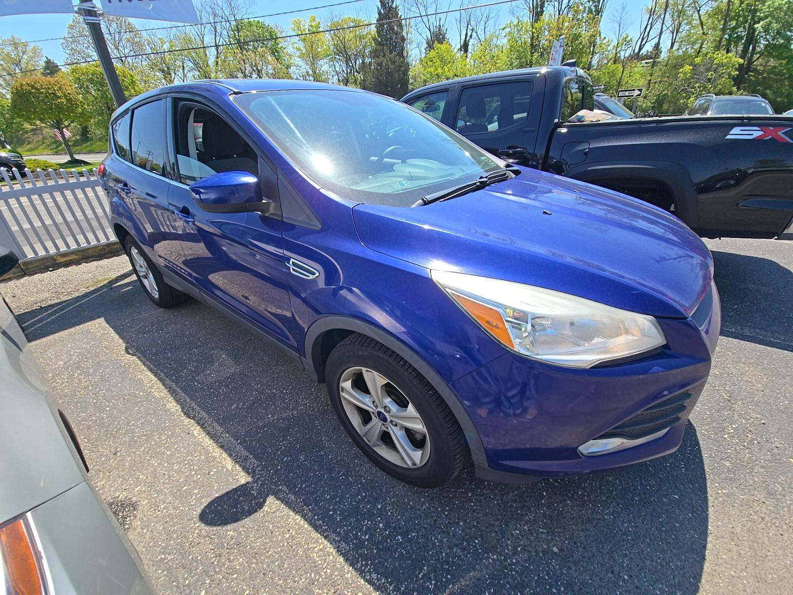 FORD ESCAPE - 4