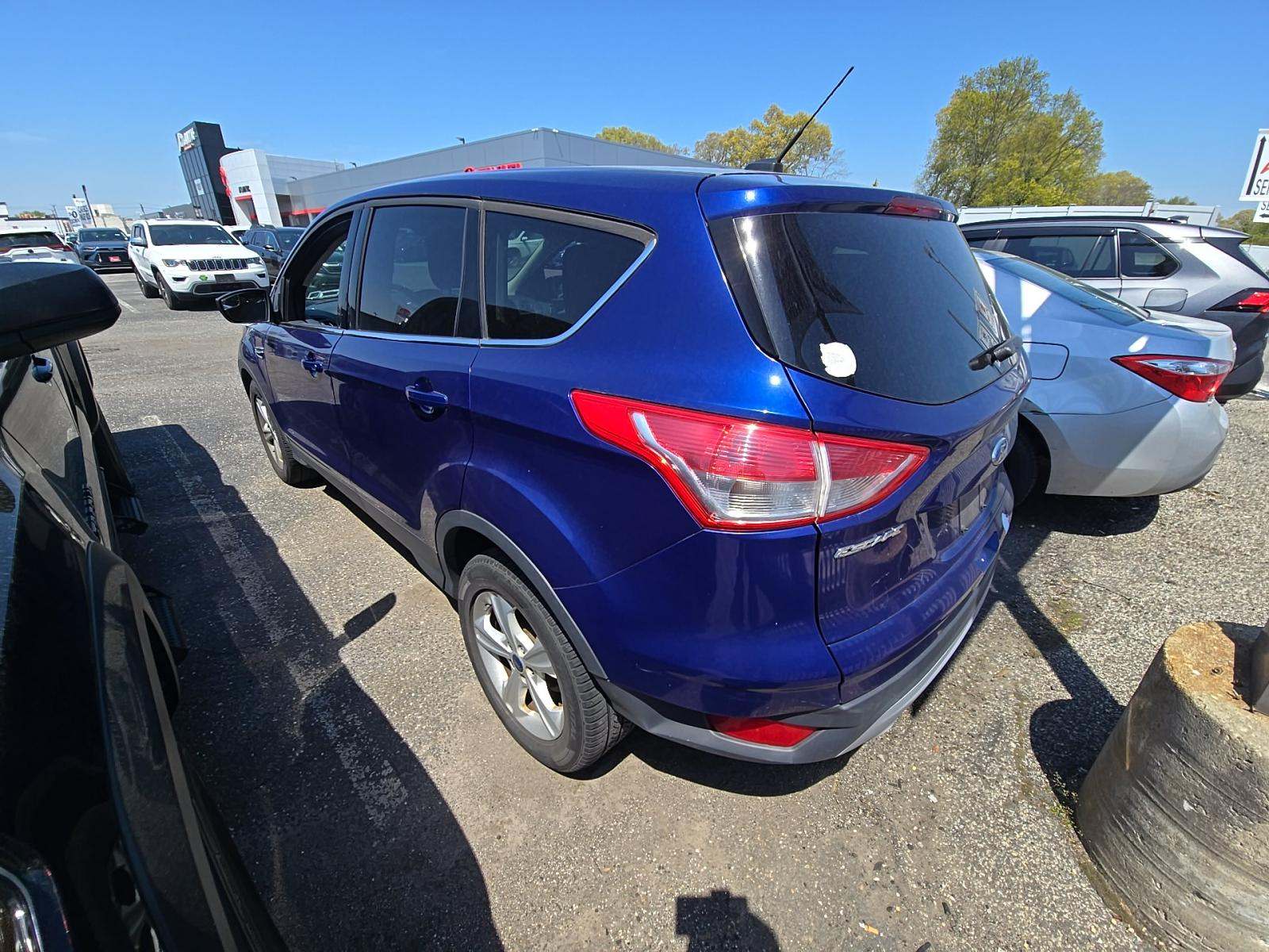 FORD ESCAPE - 2