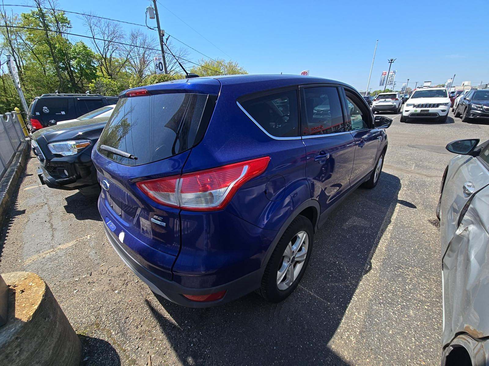 FORD ESCAPE - 3